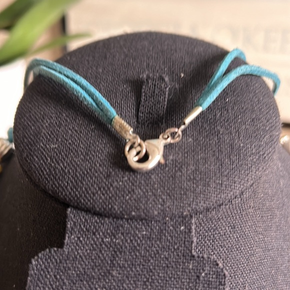 Long Beaded Necklace - Picture 8 of 12